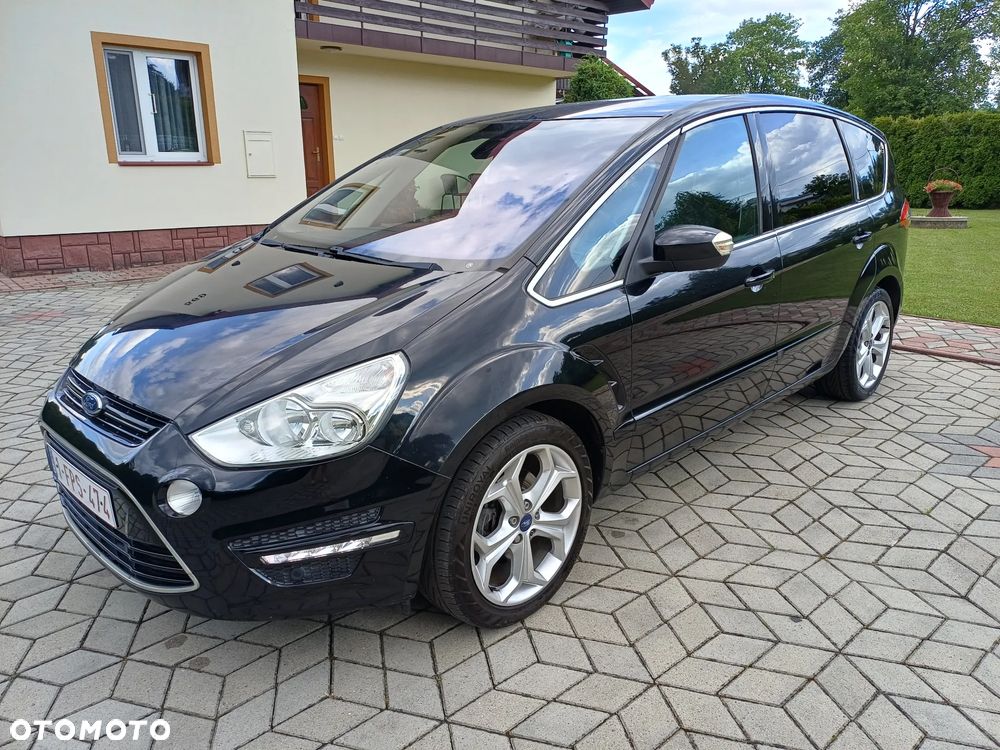 Ford Kuga 2.0 TDCi AWD Titanium - 4