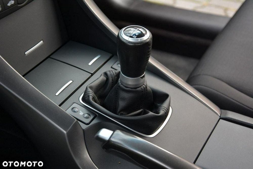 Honda Accord 2.0 Comfort - 29