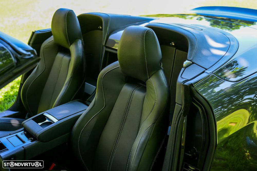 Aston Martin Vantage Roadster V12 S Sportshift 3 - 47
