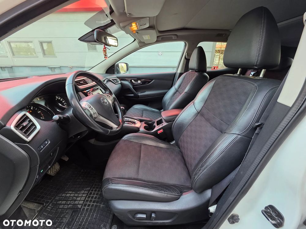 Nissan Qashqai 1.6 DCi Tekna Xtronic EU6 - 15