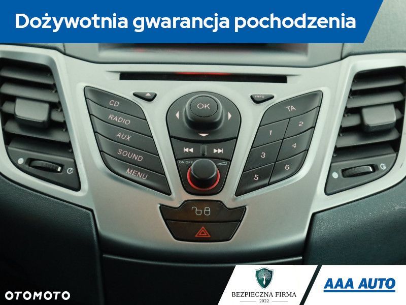 Ford Fiesta - 11