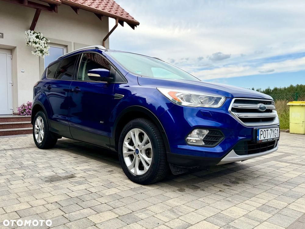 Ford Kuga 2.0 TDCi 4x4 Titanium - 3