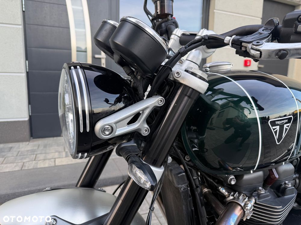 Triumph Speed Twin - 18