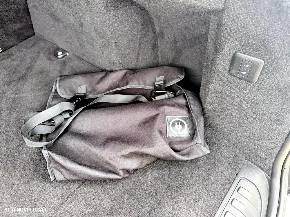 Land Rover Range Rover Sport P400e HSE - 32