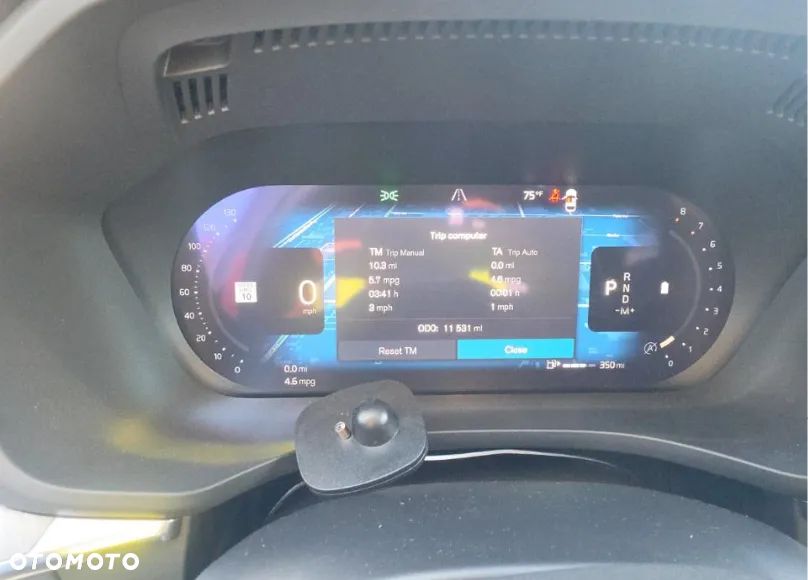 Volvo XC 60 B5 B AWD Plus Bright - 9