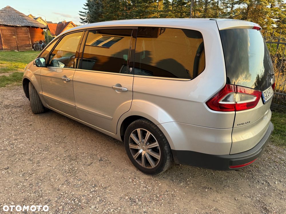 Ford Galaxy - 15