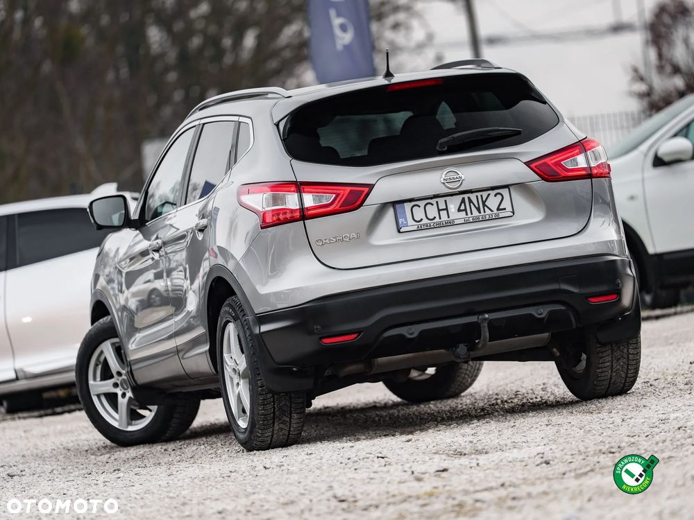 Nissan Qashqai - 2