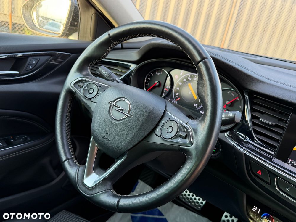 Opel Insignia - 22