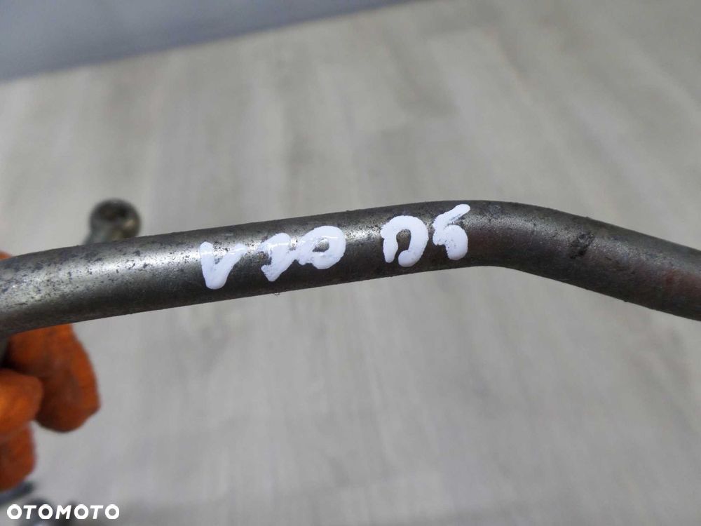 VOLVO S80 V70 XC60 XC90 2.4 D5 06-16 RURKA PRZEWOD ZASILANIA OLEJU TURBINY - 5