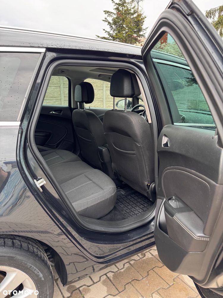 Opel Astra - 9