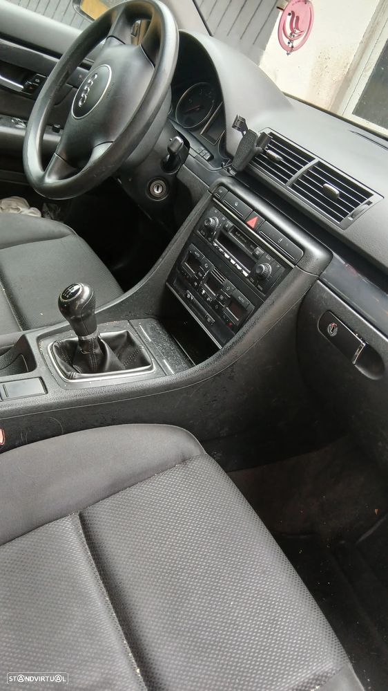 Audi A4 Avant 1.9 TDI - 4