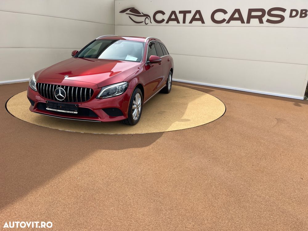 Mercedes-Benz C 220 d 4Matic 9G-TRONIC Avantgarde - 3