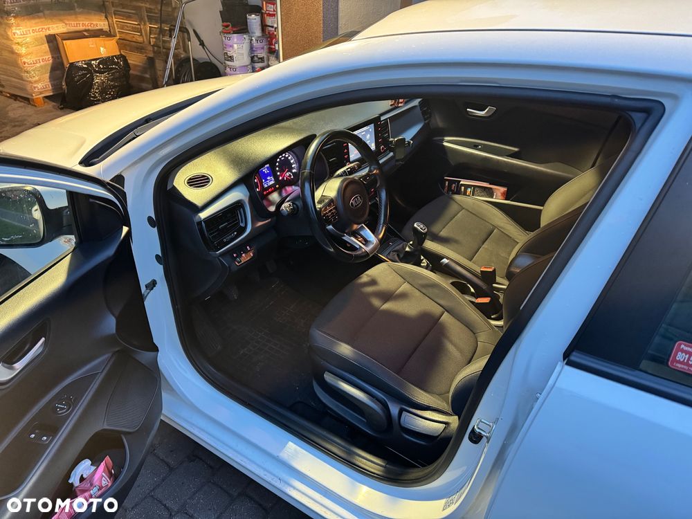 Kia Rio 1.4 crdi XL - 7