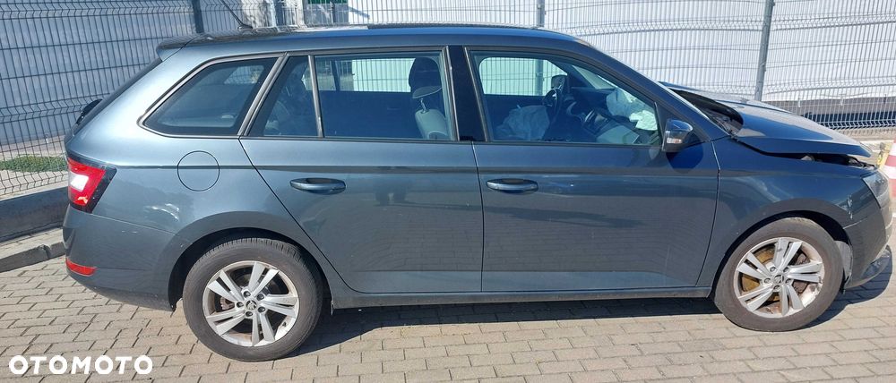 Skoda Fabia - 5