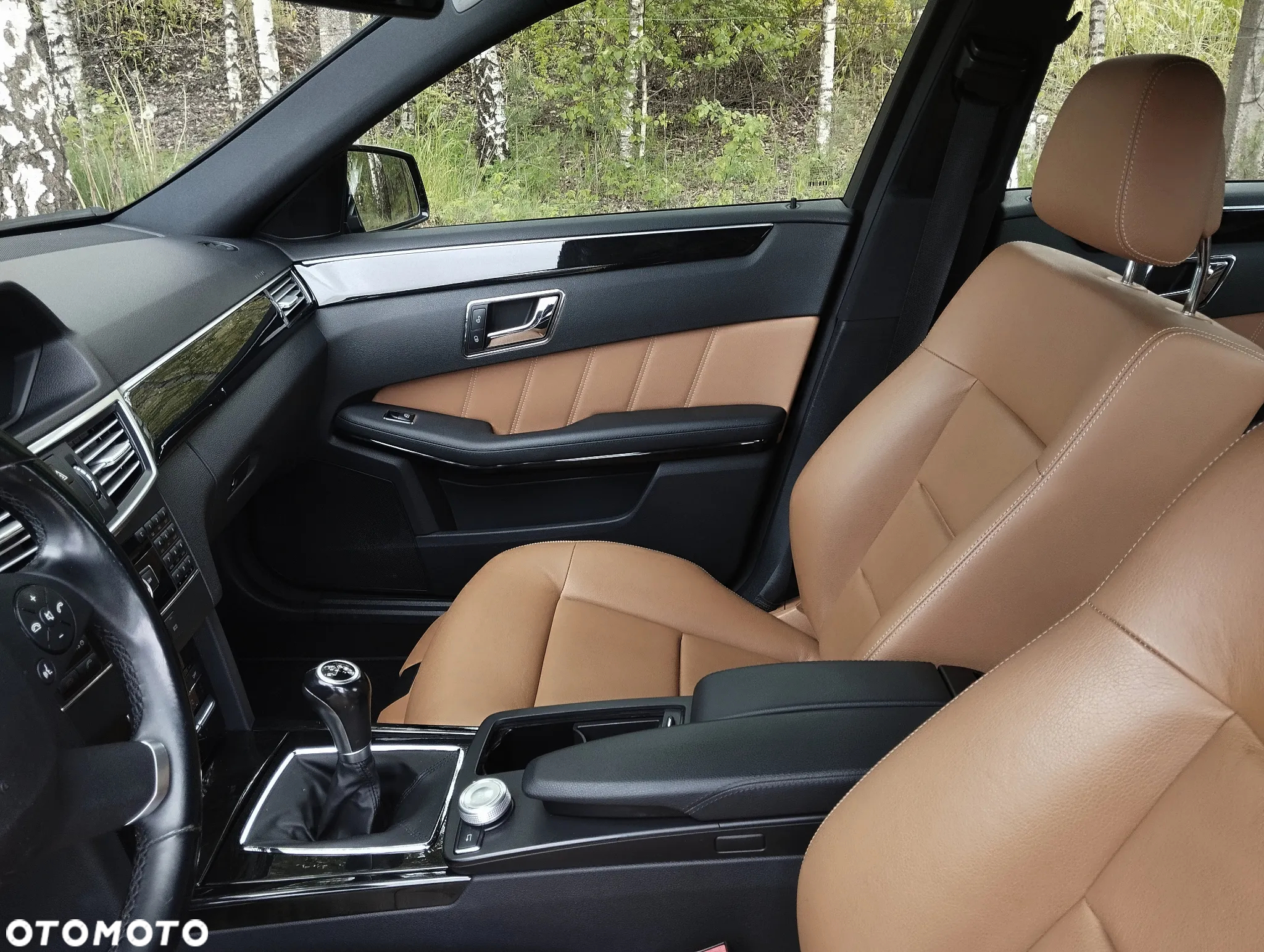 Mercedes-Benz Klasa E 200 BlueEFFICIENCY Avantgarde - 19