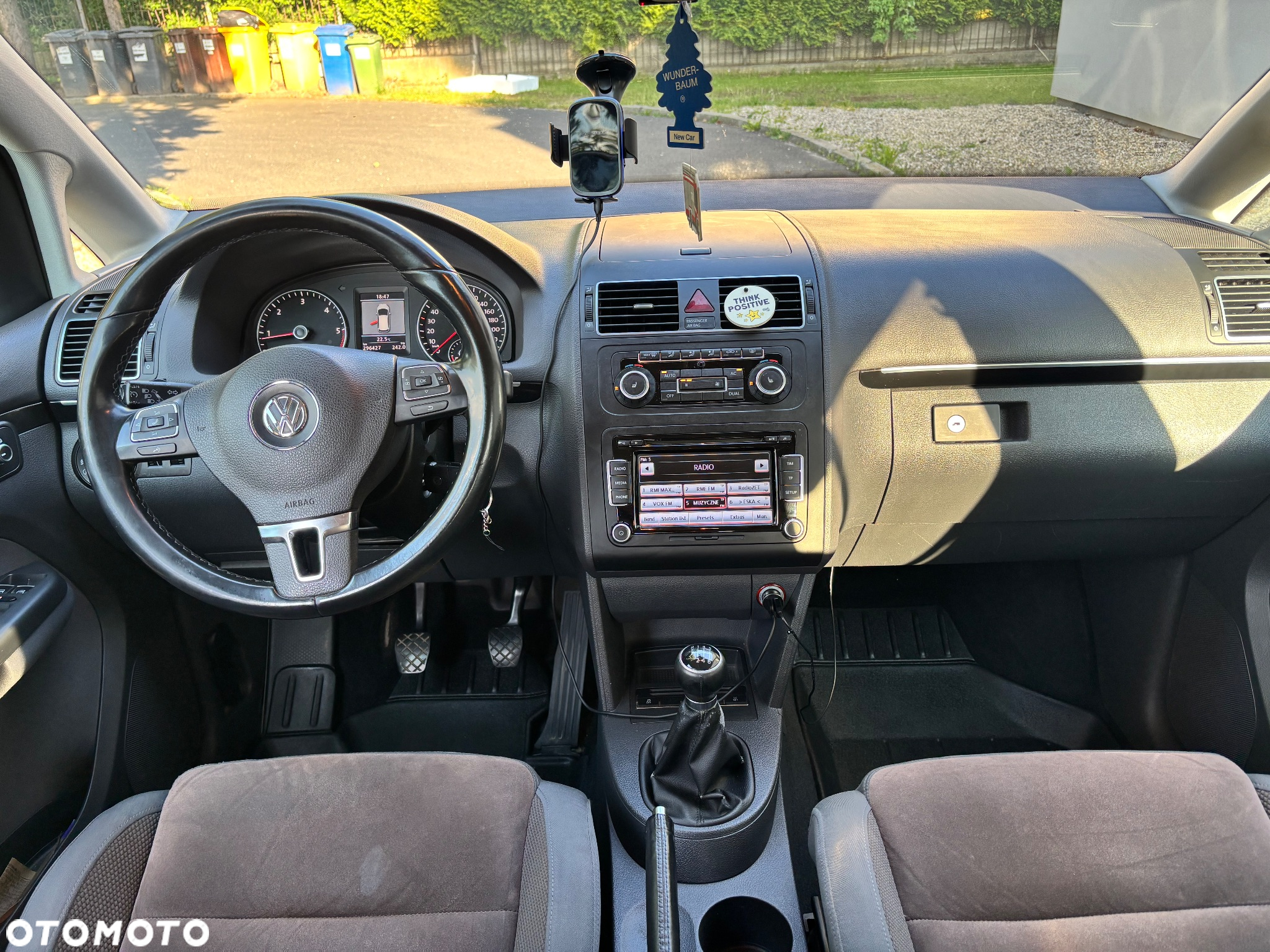 Volkswagen Touran 2.0 TDI DPF Highline - 14