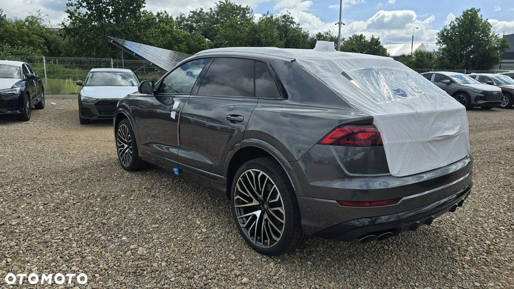 Audi SQ8 TFSI Quattro Tiptronic - 4