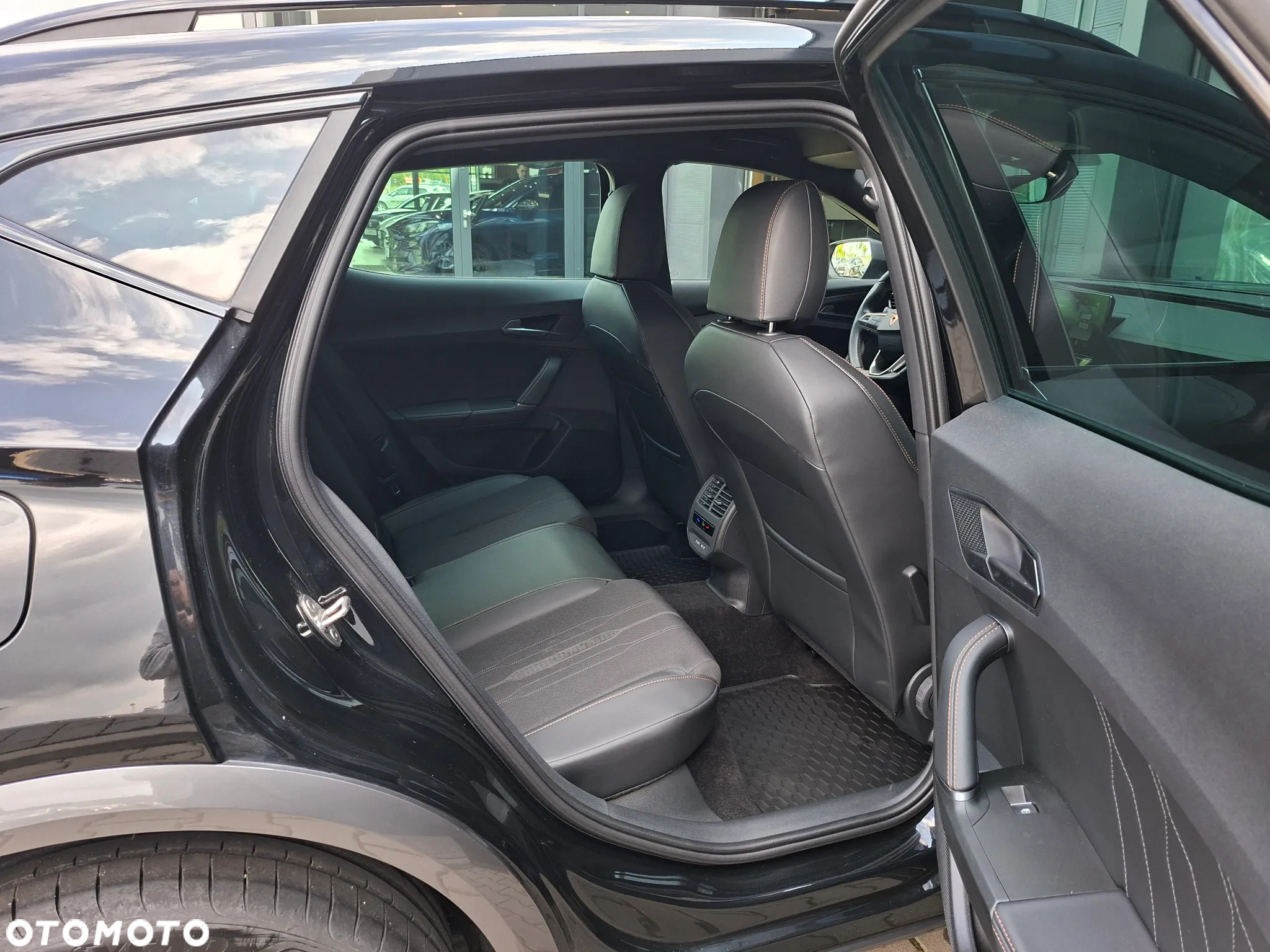 Cupra Formentor 1.4 e-Hybrid DSG - 17