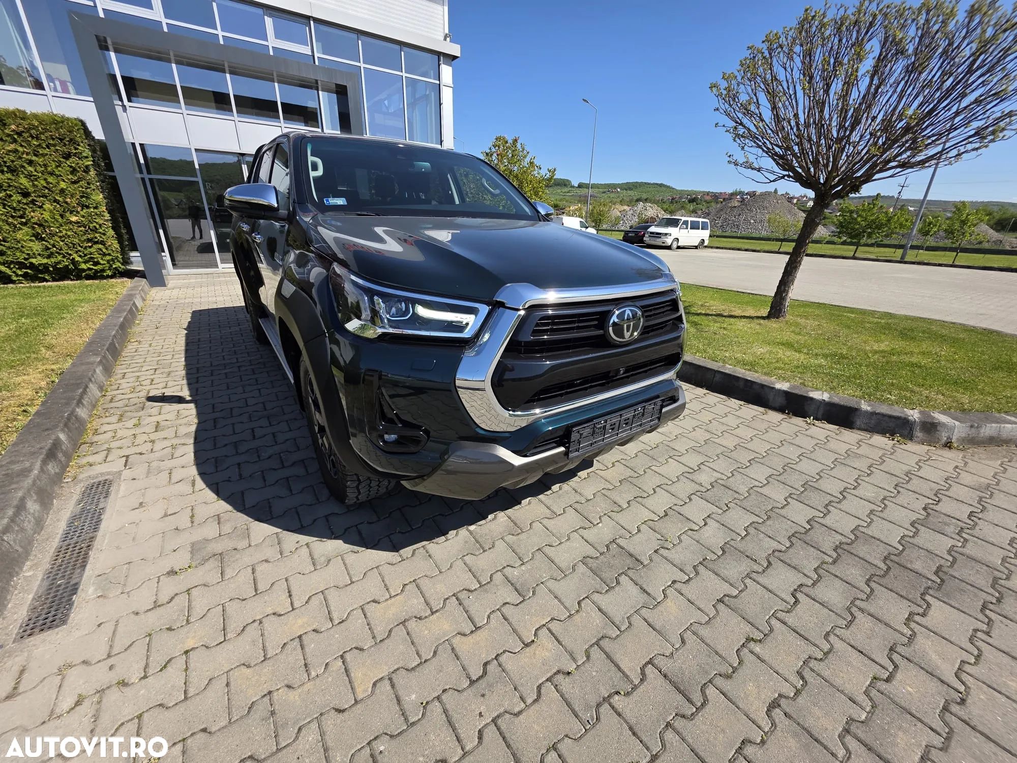 Toyota HILUX - 1