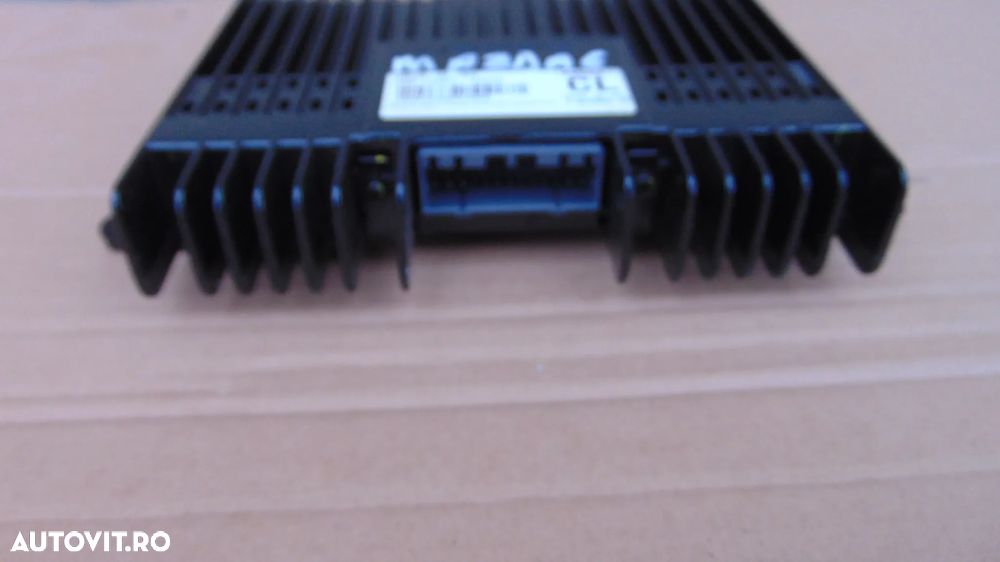 Amplificator statie audio Bose Mazda 6 an 2002-2008 cod GM1B-66-92X - 2