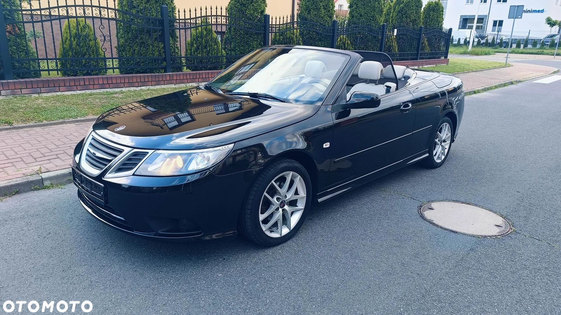 Saab 9-3 1.9 TTiD Cabriolet DPF Vector - 4