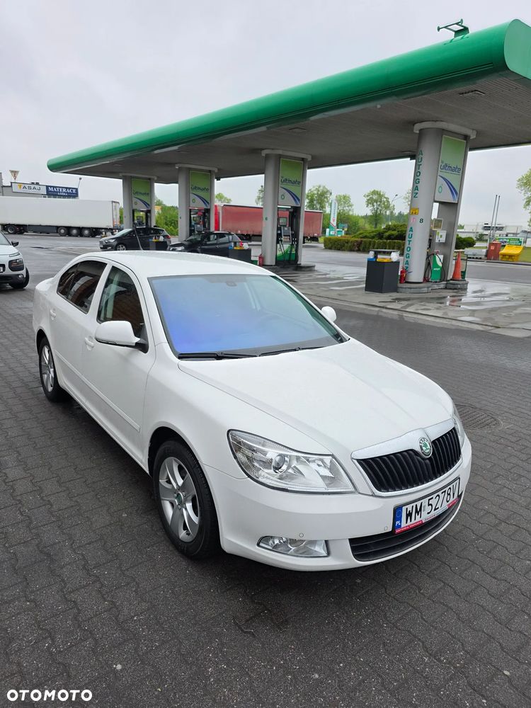 Skoda Octavia 1.6 Elegance EU5 - 19