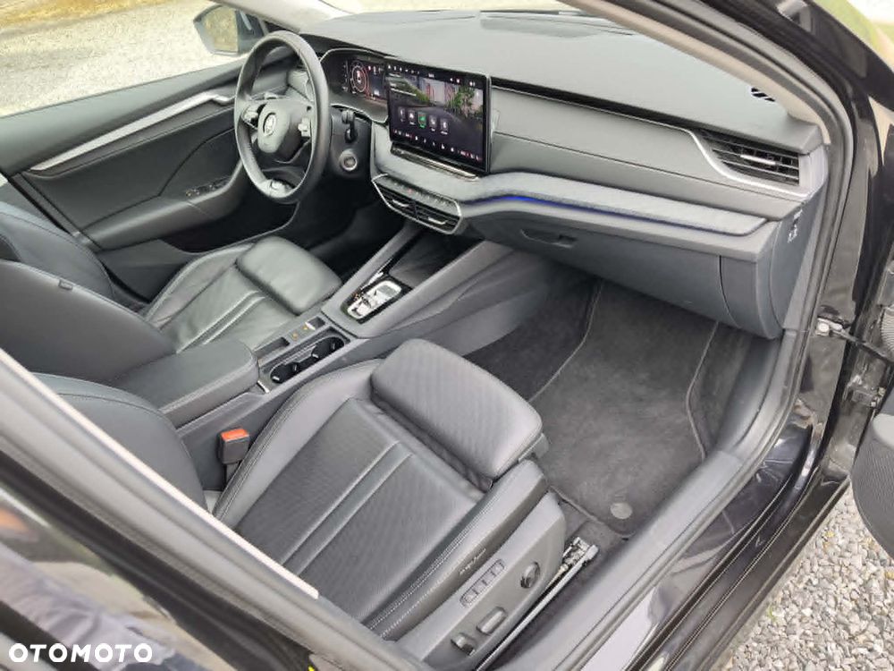 Skoda Octavia 2.0 TDI Sportline Tech DSG - 18