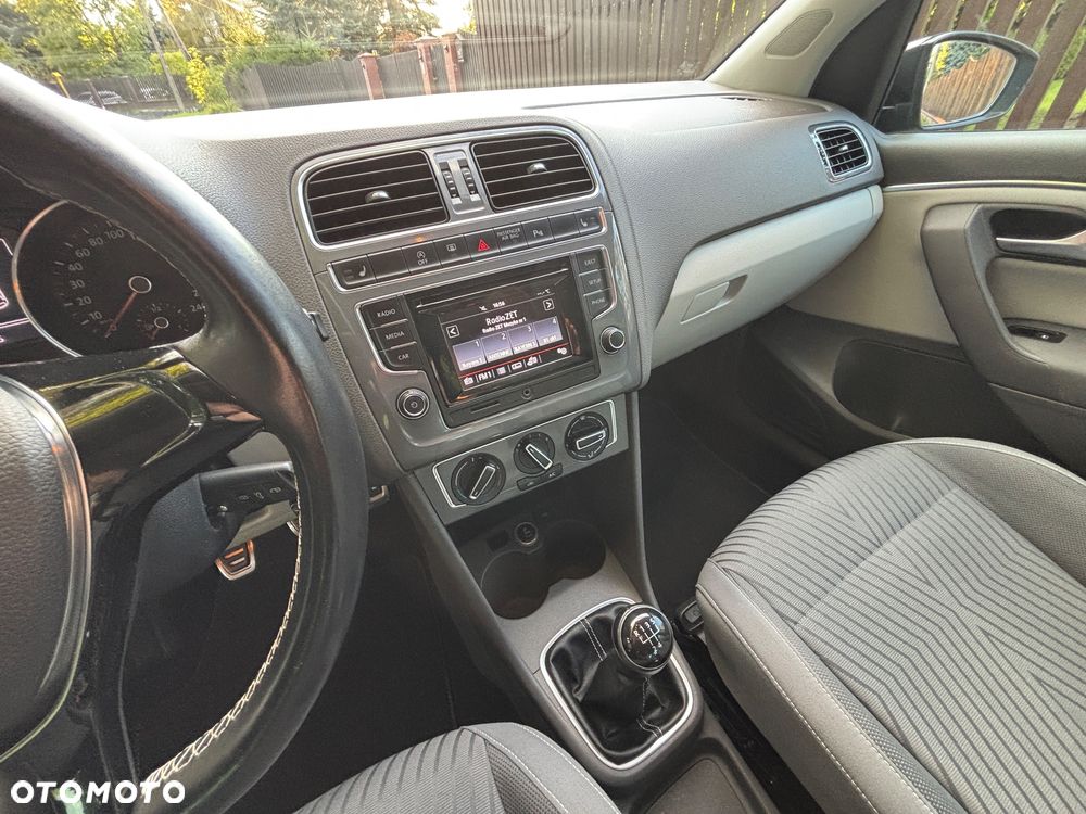 Volkswagen Polo 1.4 TDI Blue Motion Technology FRESH - 9