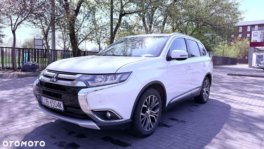 Mitsubishi Outlander 2.0 Intense + 4WD CVT - 15
