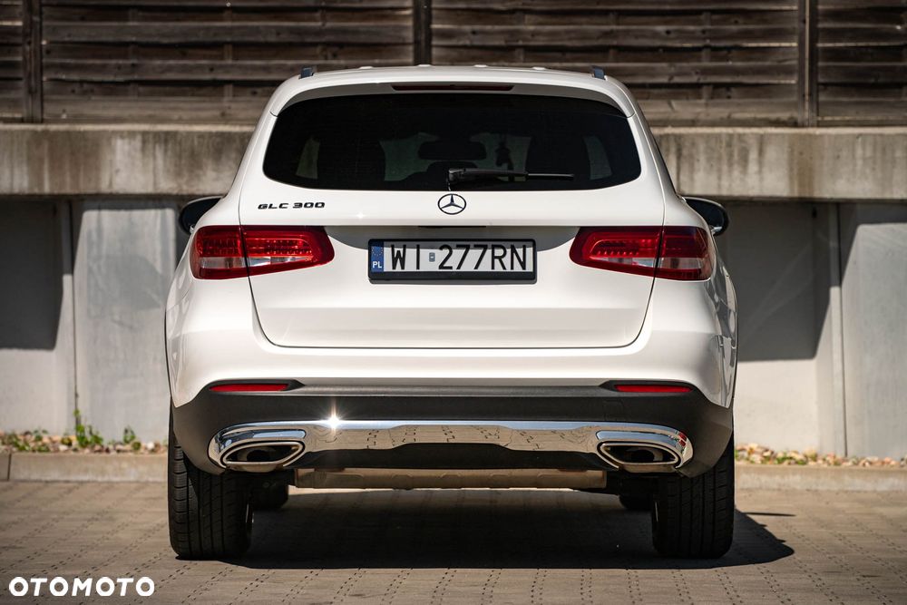 Mercedes-Benz GLC - 6