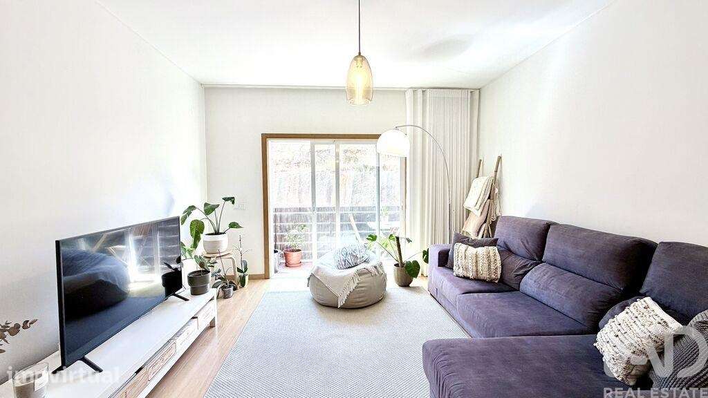 Apartamento T2 em Rio de Mouro de 90 m2 - Grande imagem: 2/36