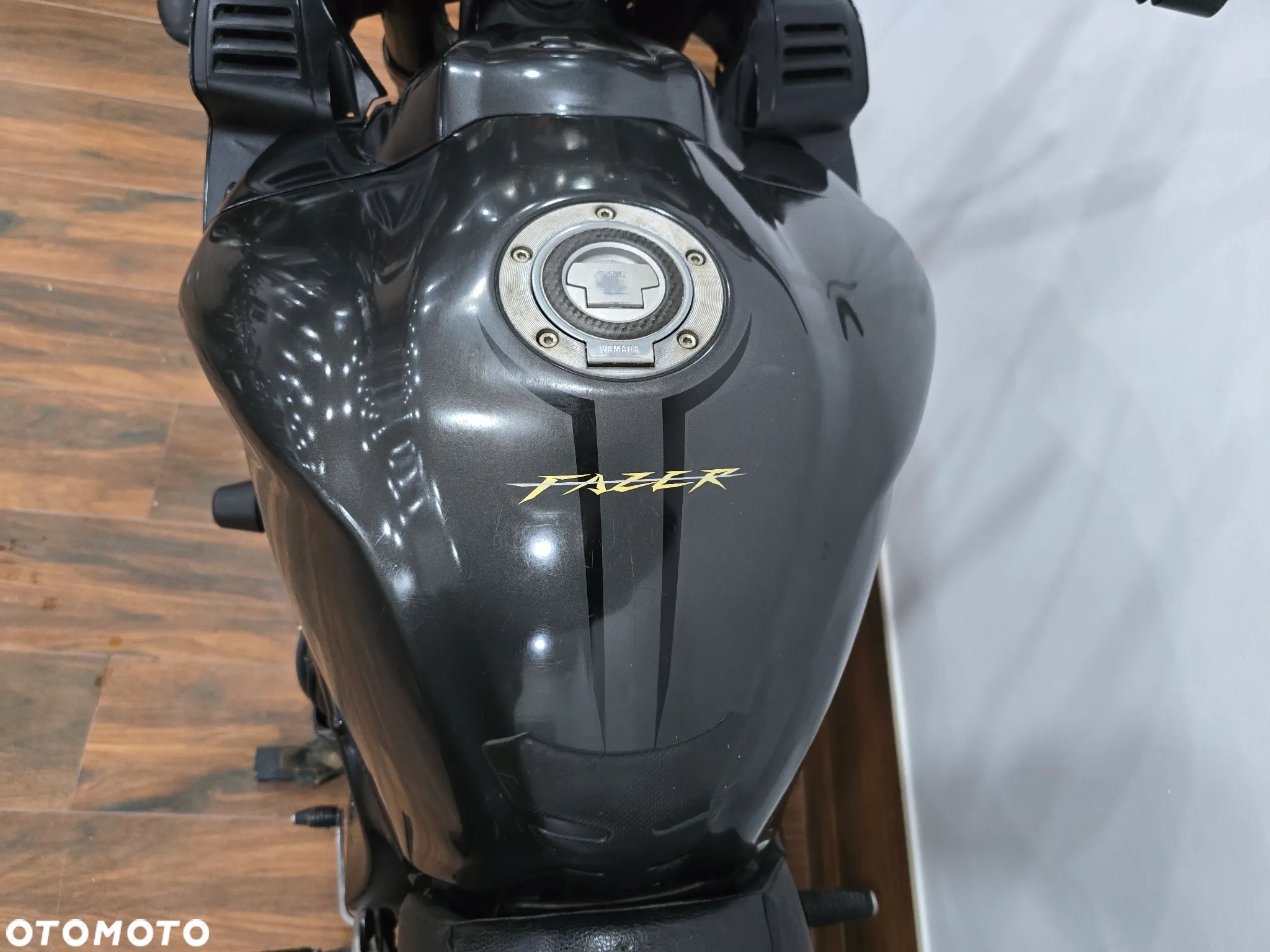 Yamaha FZ - 30