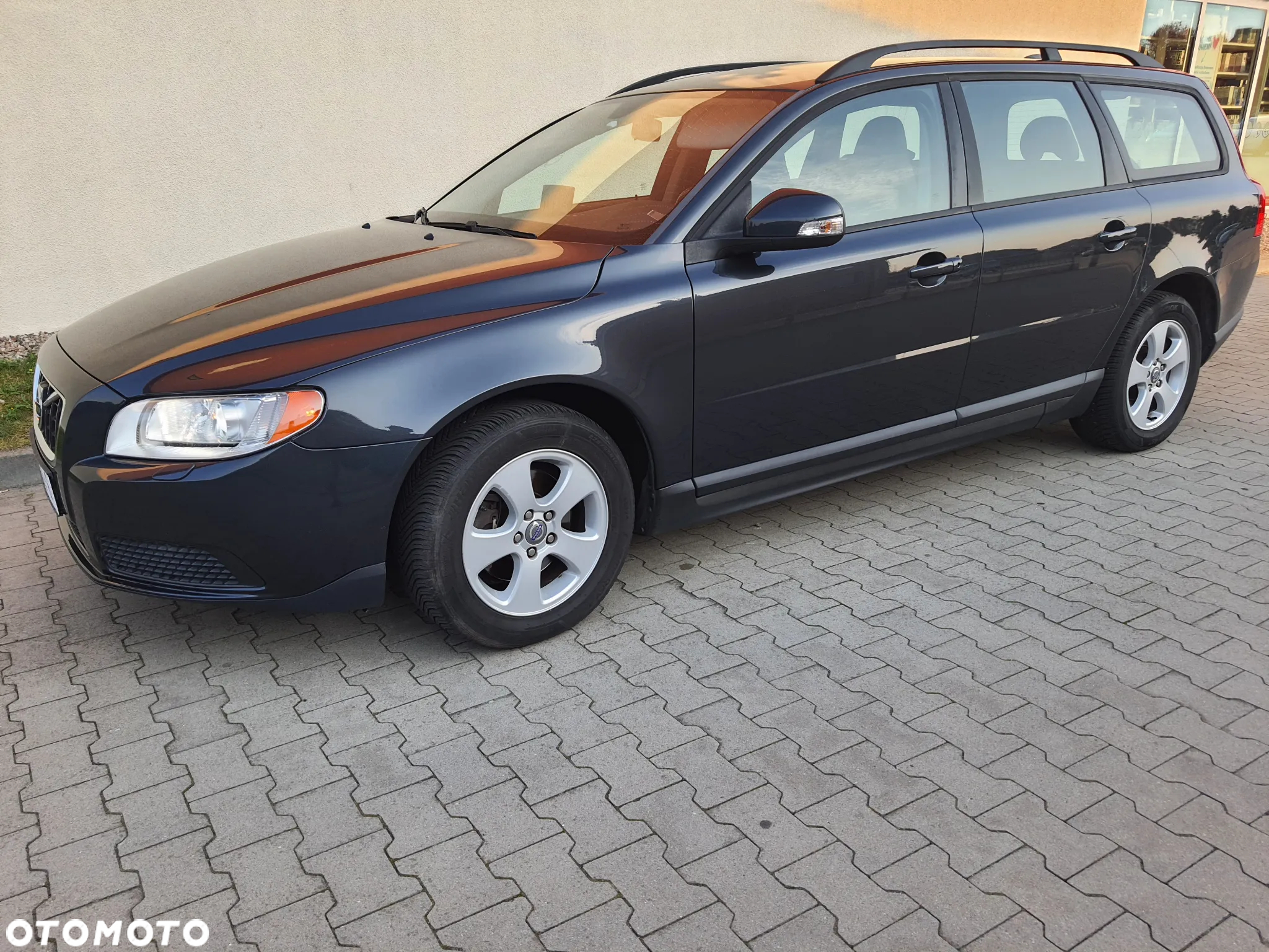 Volvo V70 2.0 Summum - 2