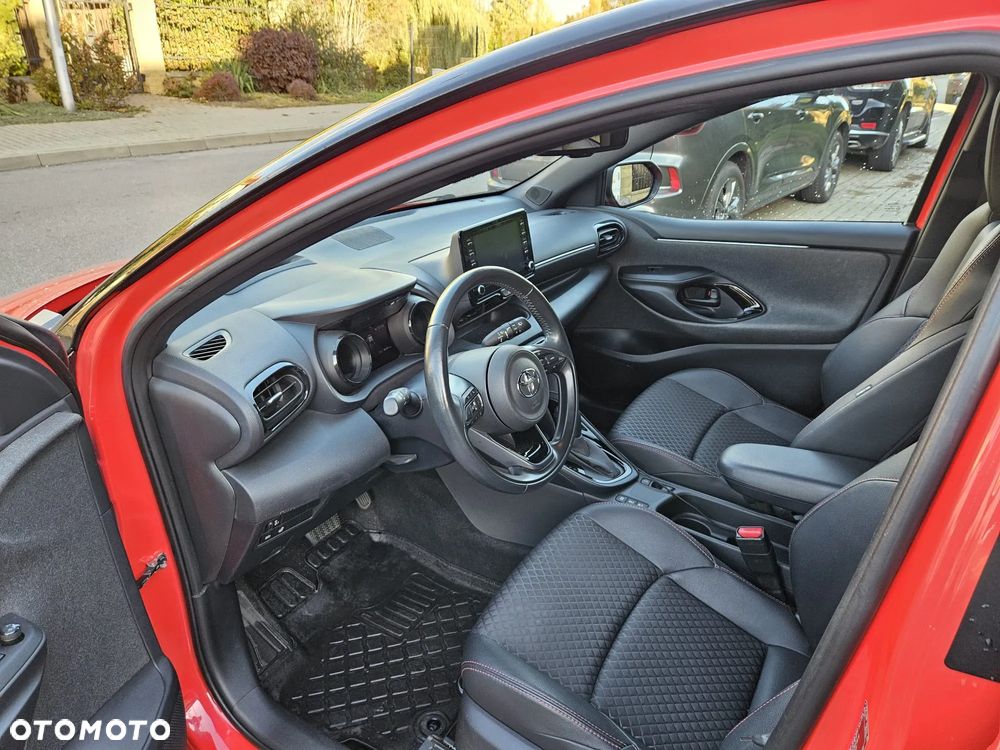 Toyota Yaris Hybrid 1.5 Premiere Edition - 4