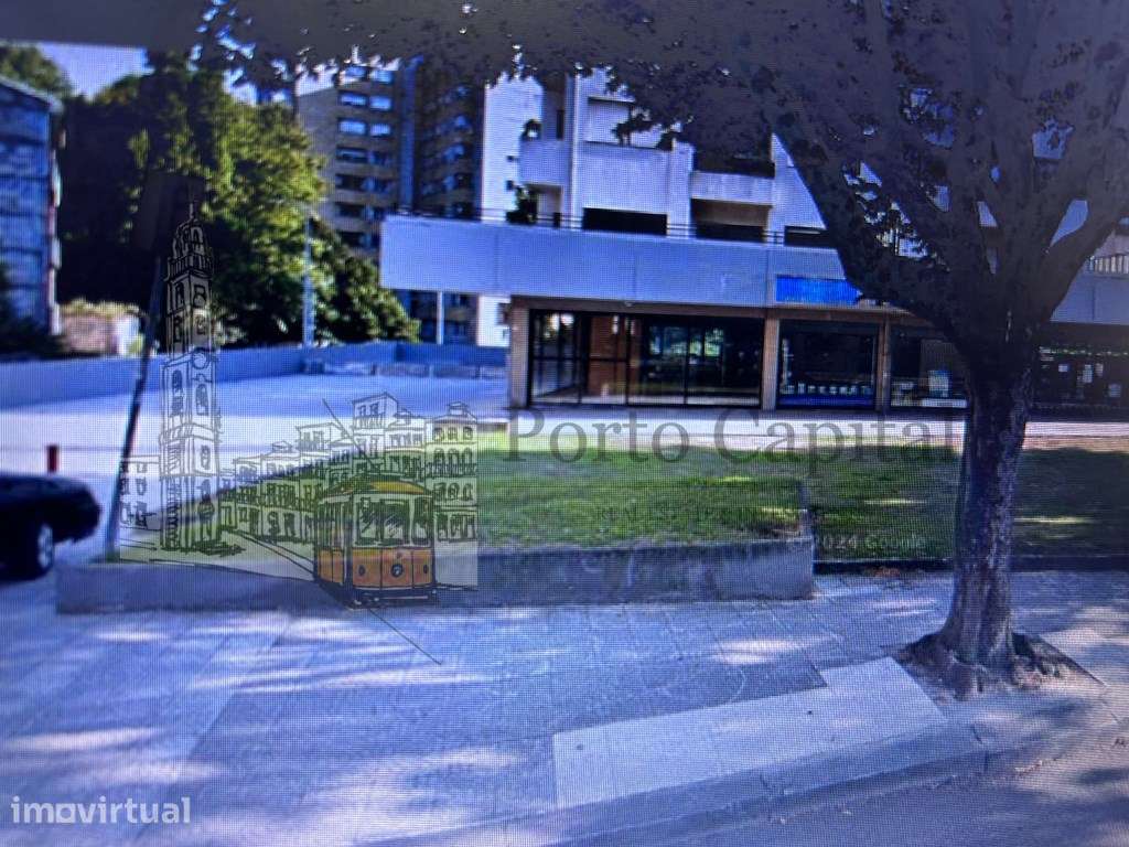 Excelente loja no coração do Campo Alegre, com 150m² e duas casas d... - Grande imagem: 3/25
