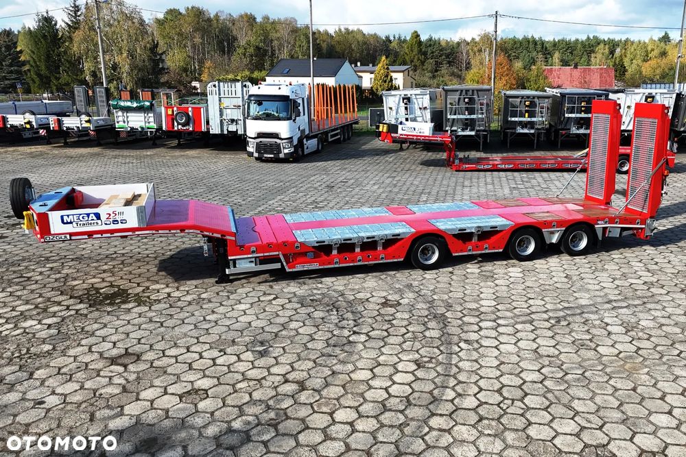 Inny Naczepa niskopodwoziowa - rozciągana - zagłębienia na koła - hydrauliczne najazdy