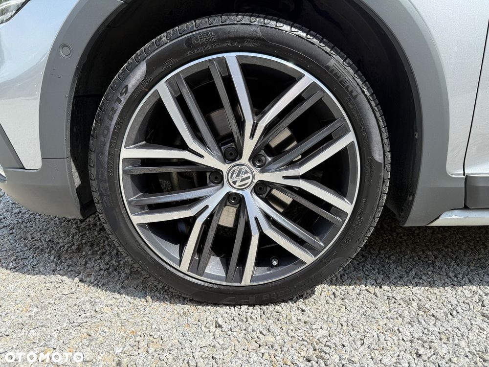Volkswagen Passat Alltrack 2.0 TDI SCR 4Mot DSG7 - 11