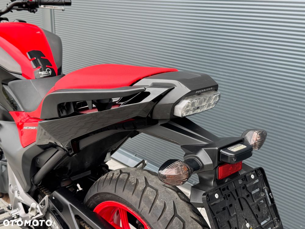 Honda NC - 14