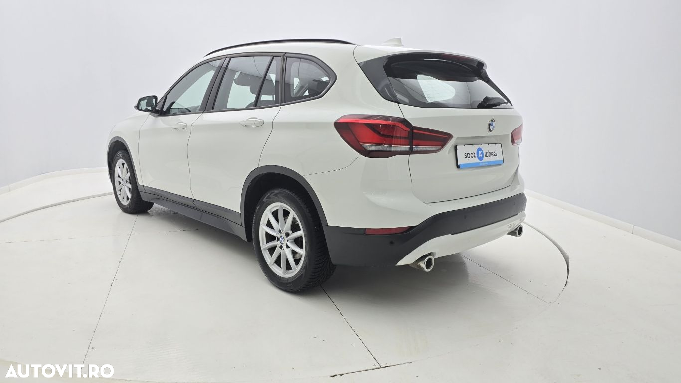 BMW X1 - 8