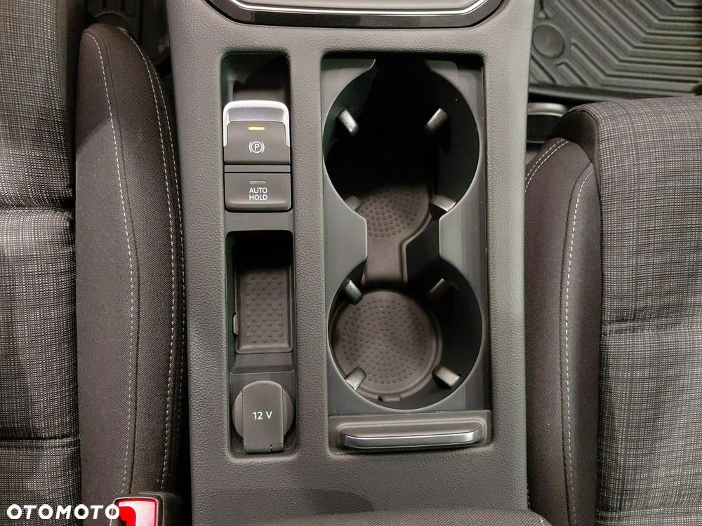 Volkswagen Passat Variant 2.0 TSI Business DSG - 21