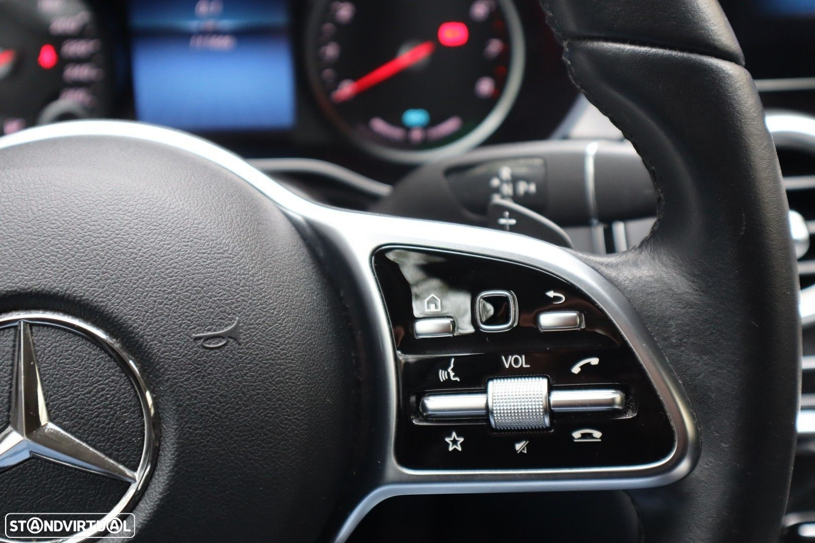 Mercedes-Benz C 300 de Avantgarde - 35