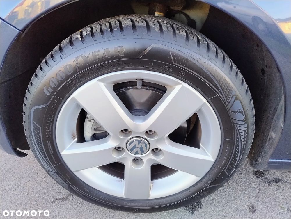 Volkswagen Golf Plus 1.6 TDI DPF Team - 24