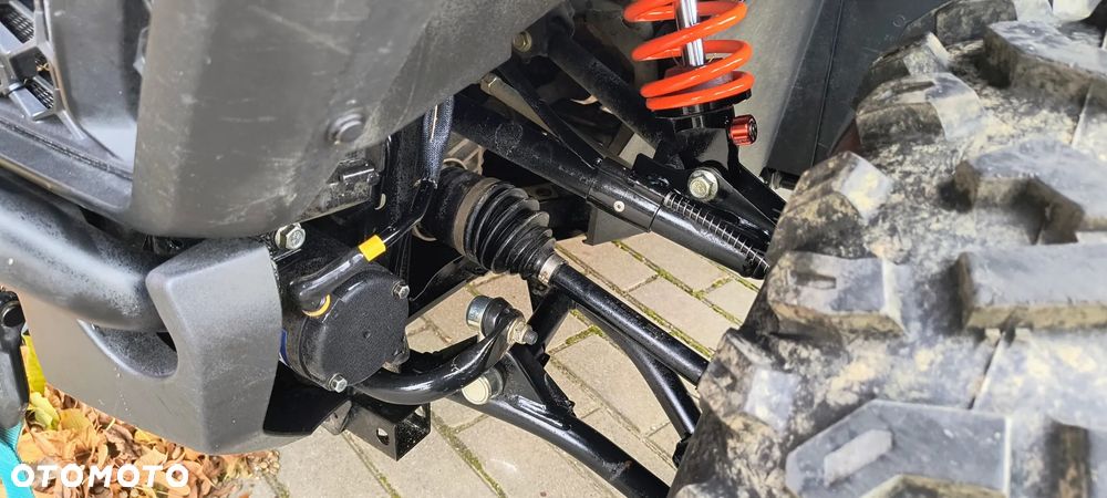 CFMoto CForce - 18