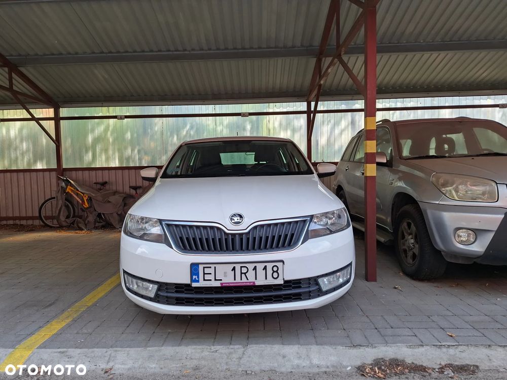 Skoda RAPID 1.6 TDI DPF Ambition - 2