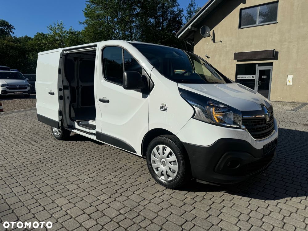 Renault Trafic - 8