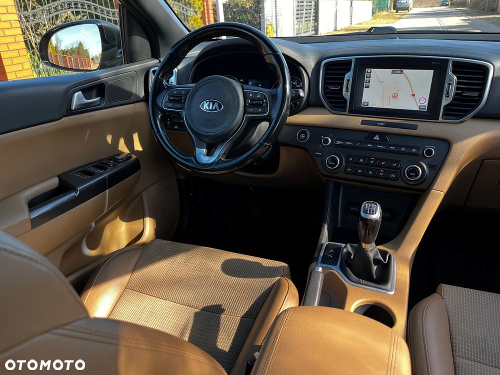 Kia Sportage 1.6 T-GDI Business Line 2WD - 17