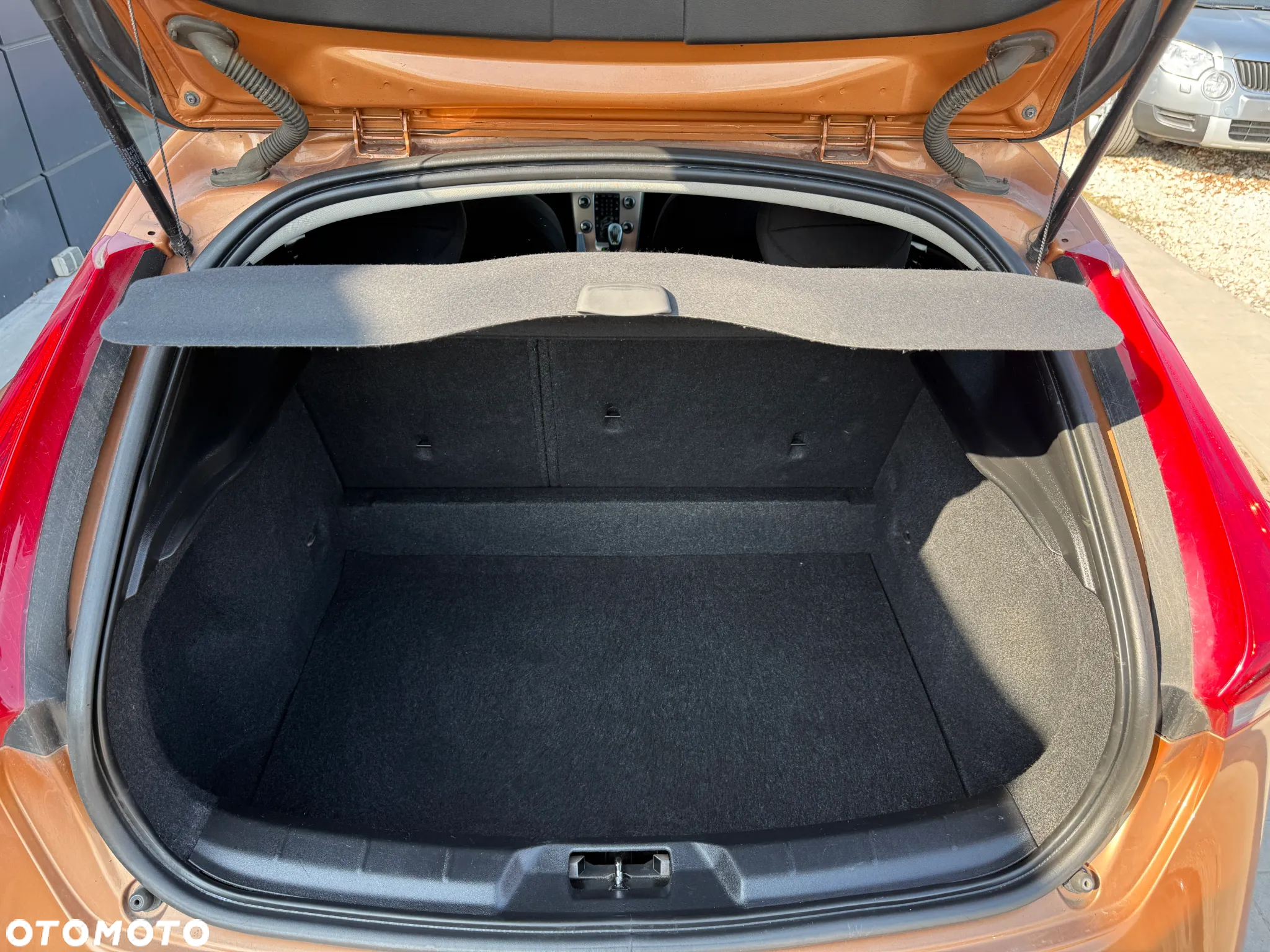 Volvo V40 D2 Momentum - 20