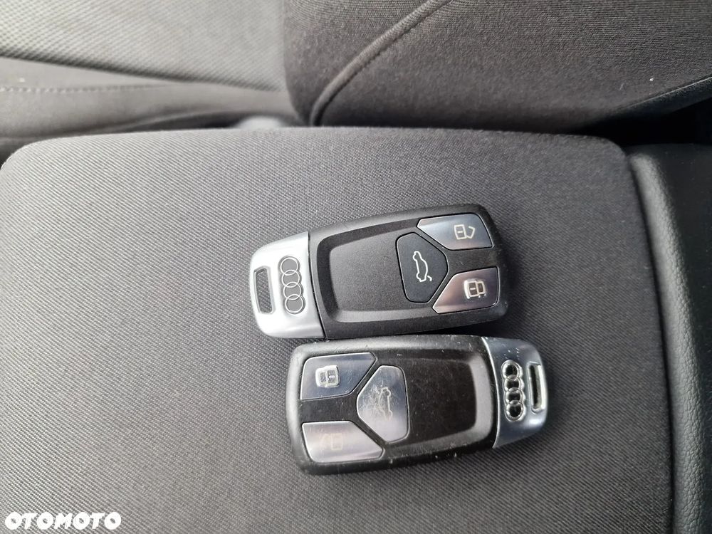 Audi A4 Avant 2.0 TDI - 39