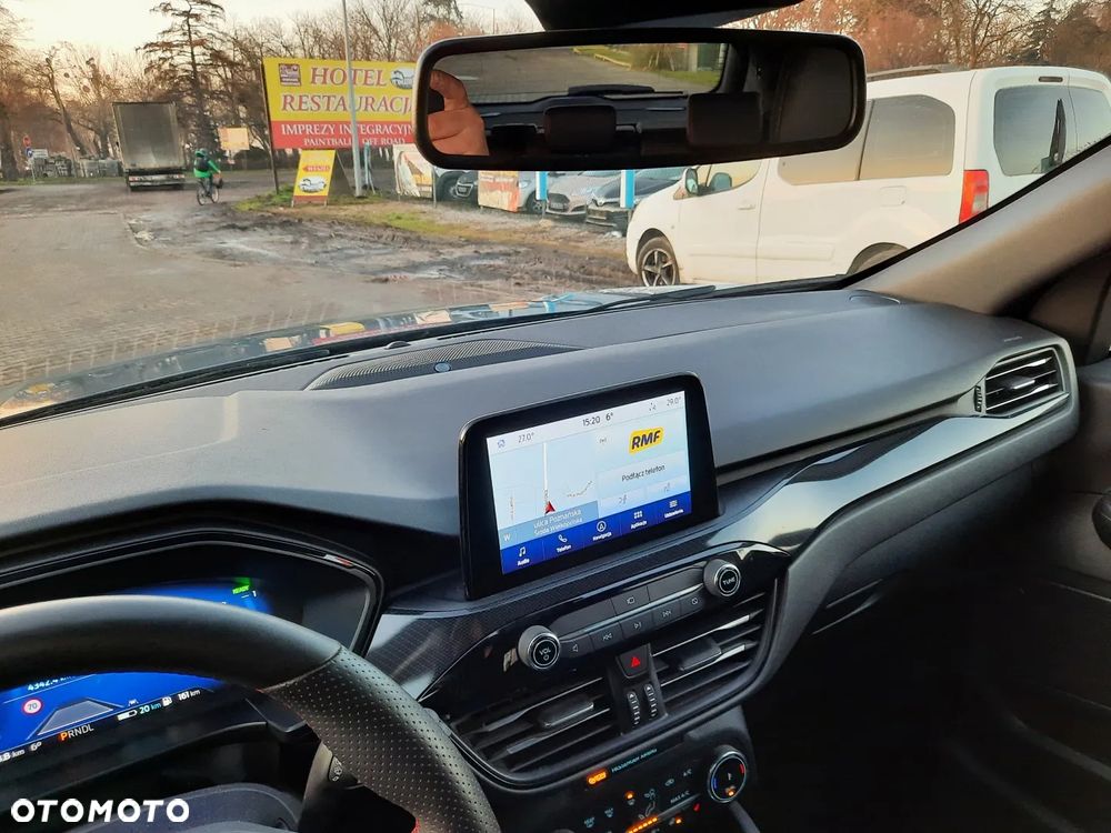 Ford Kuga 2.5 Duratec PHEV ST-LINE - 33