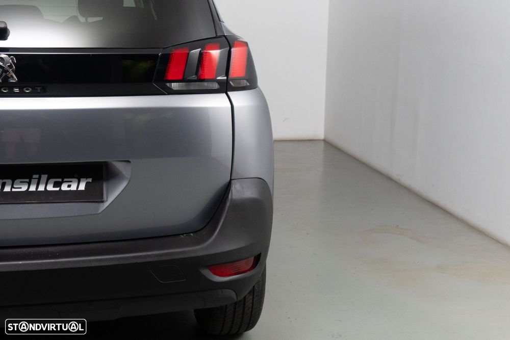 Peugeot 5008 1.2 PureTech Allure EAT8 - 17